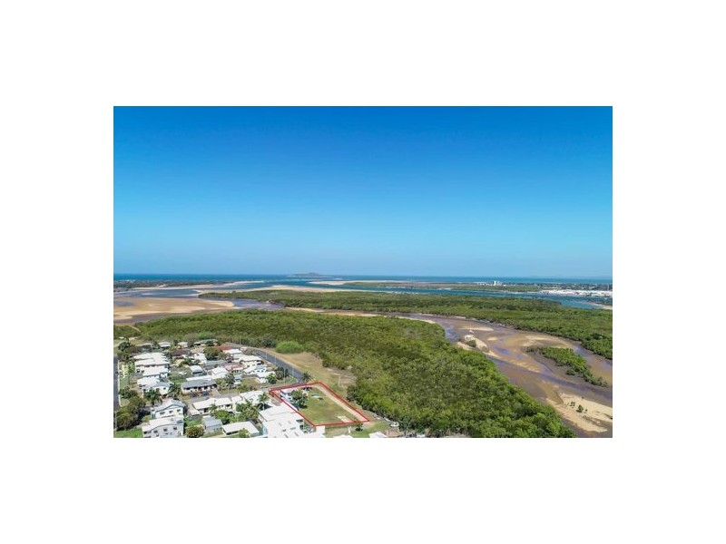 1 Goldston Street, North Mackay QLD 4740