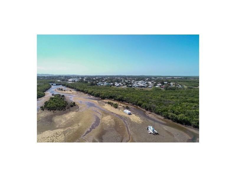 1 Goldston Street, North Mackay QLD 4740