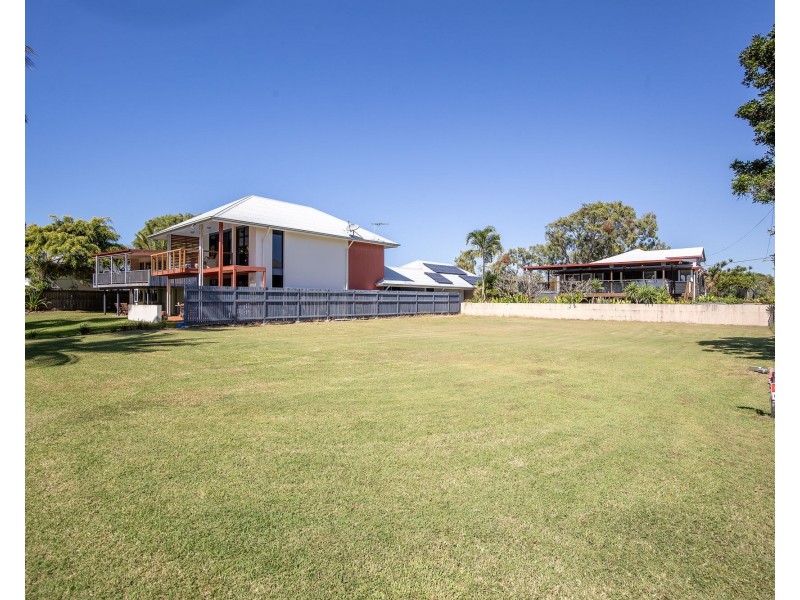 25 Shepherd Road, Eimeo QLD 4740