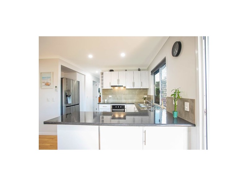 28 Magpie Street, Slade Point QLD 4740