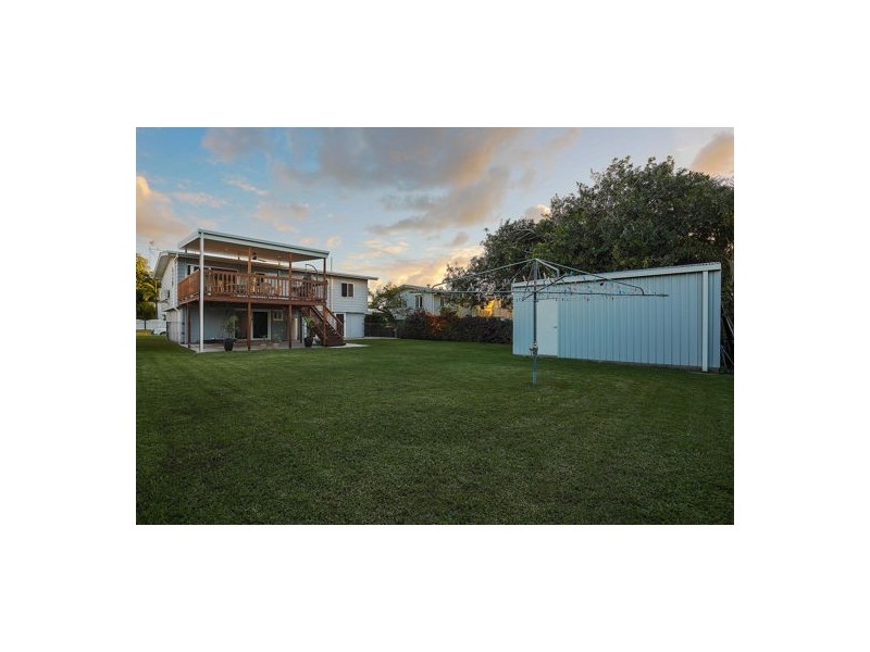 28 Magpie Street, Slade Point QLD 4740