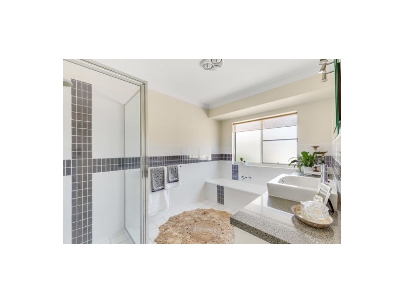 18 Sunrise Place, Blacks Beach QLD 4740