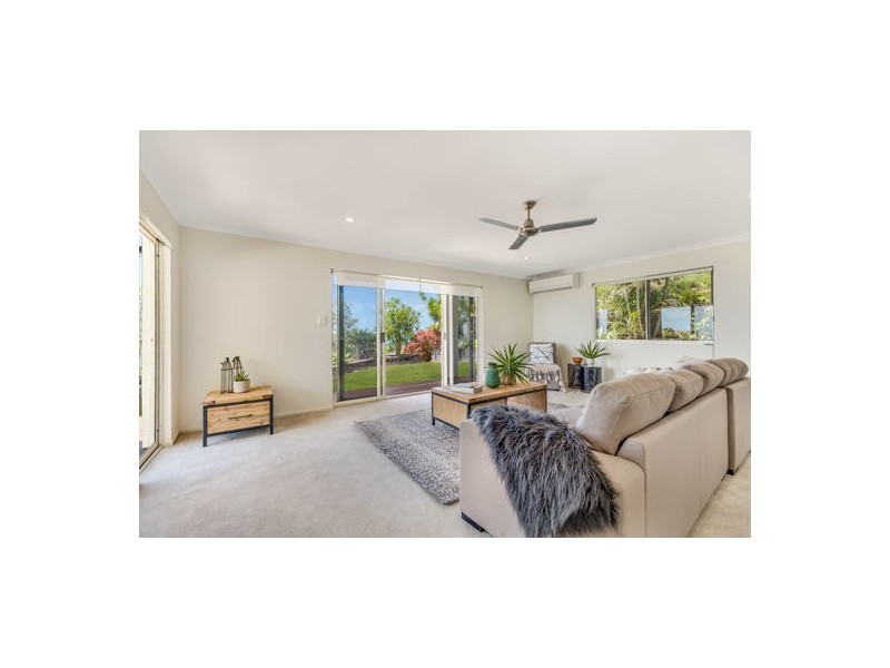 18 Sunrise Place, Blacks Beach QLD 4740