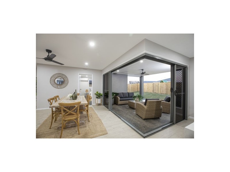 9 Beachwood Circuit, Bakers Creek QLD 4740