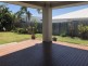 8 McIlwraith Way, Rural View QLD 4740