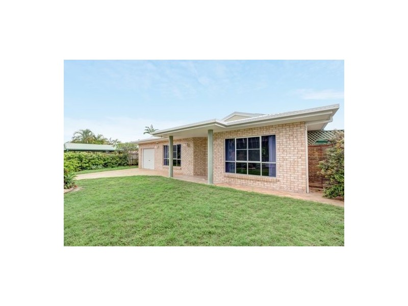 26 Elizabeth Drive, Bucasia QLD 4750