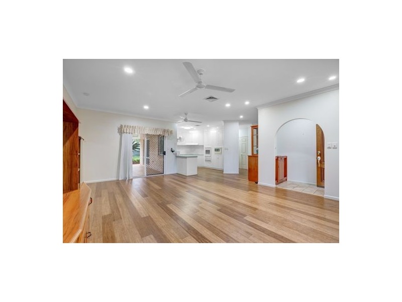 26 Elizabeth Drive, Bucasia QLD 4750