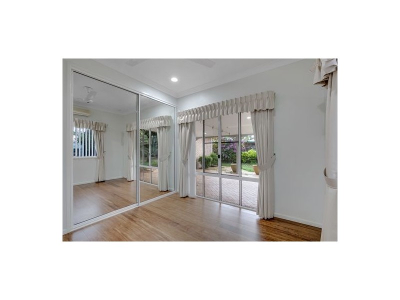 26 Elizabeth Drive, Bucasia QLD 4750