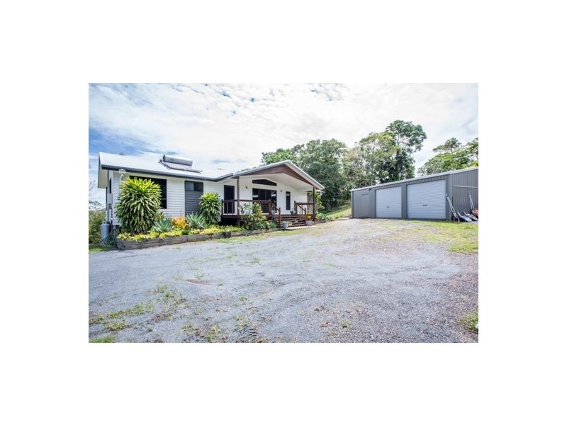 2 Bayview Drive, Habana QLD 4740