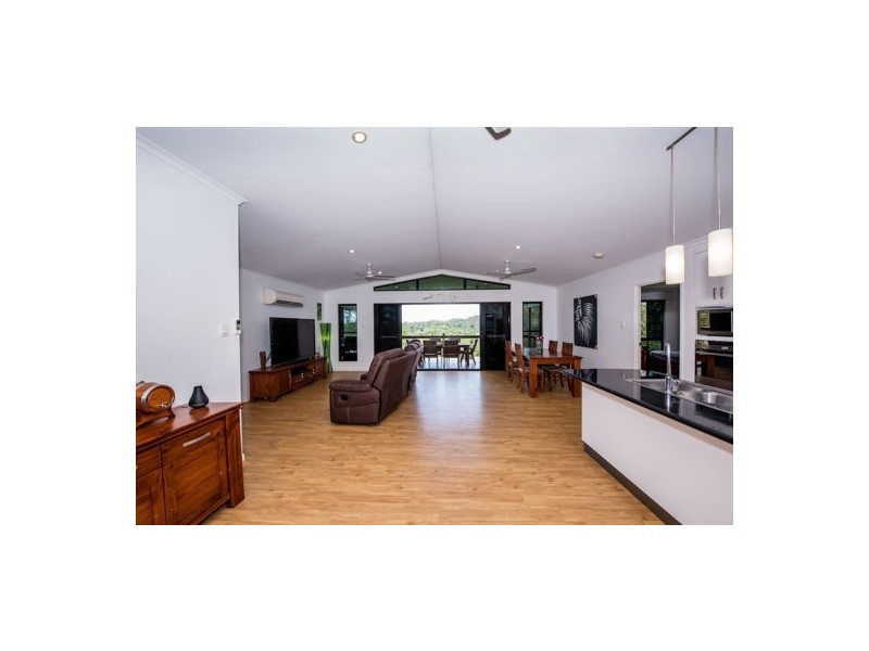 2 Bayview Drive, Habana QLD 4740