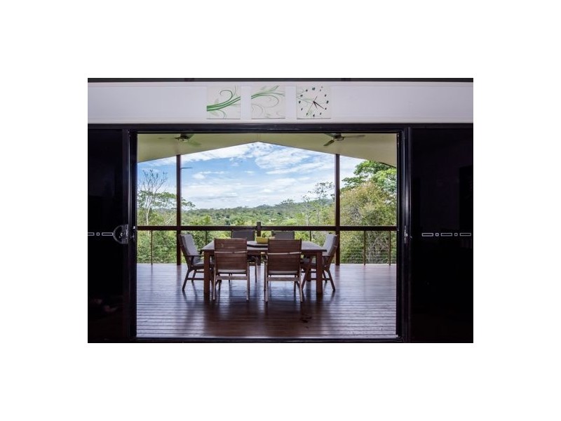 2 Bayview Drive, Habana QLD 4740