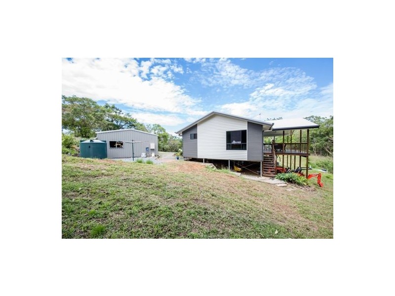 2 Bayview Drive, Habana QLD 4740