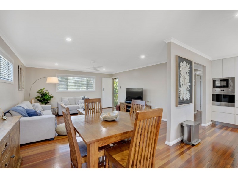 17 Norfolk Drive, Andergrove QLD 4740