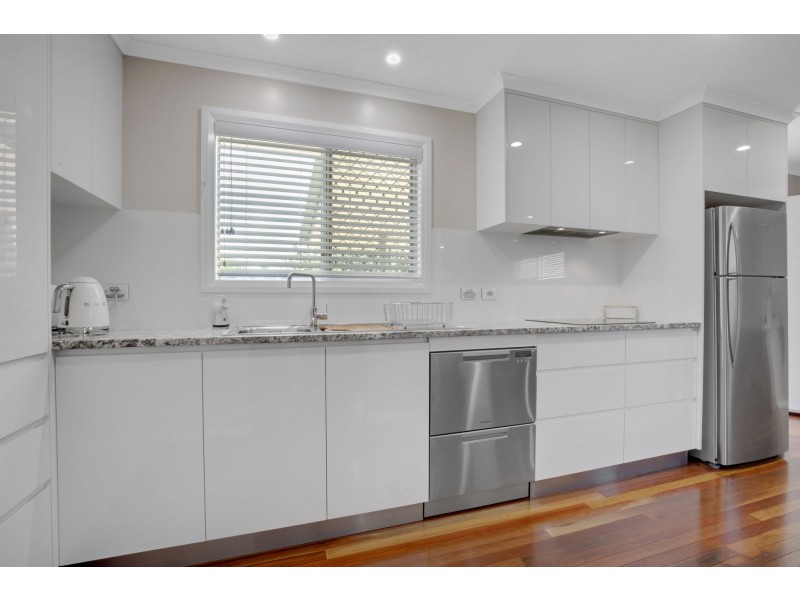 17 Norfolk Drive, Andergrove QLD 4740