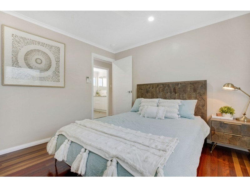 17 Norfolk Drive, Andergrove QLD 4740