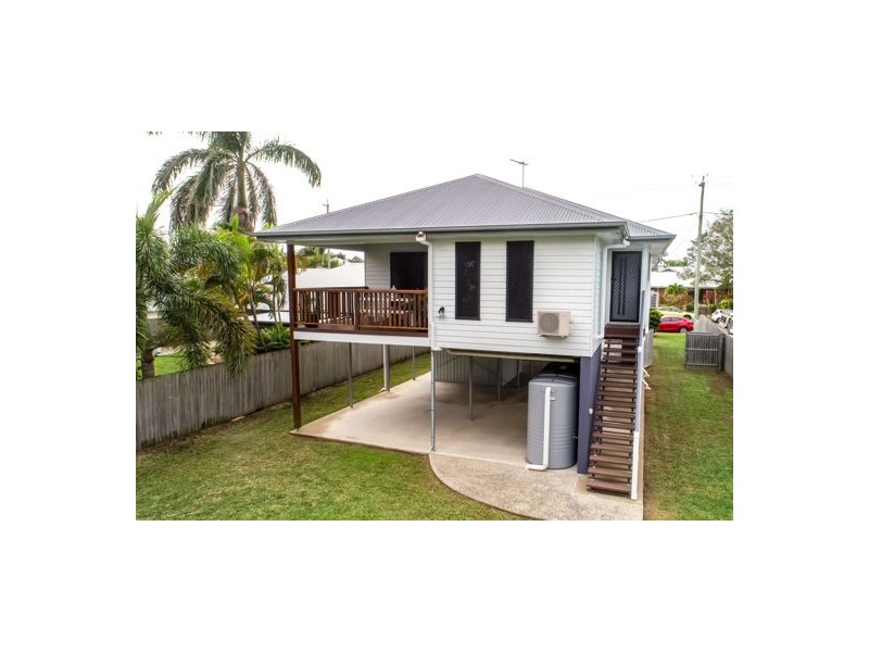 32 McIntyre Street, East Mackay QLD 4740