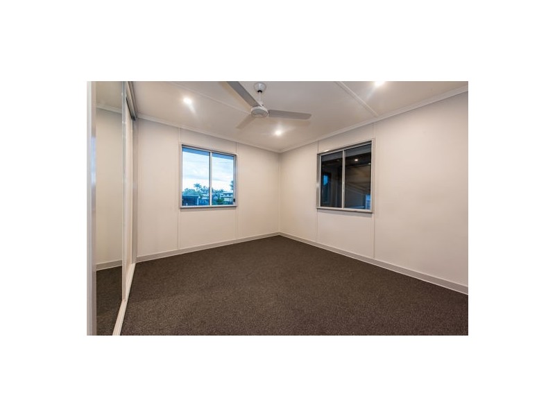 33 Burgess Street, North Mackay QLD 4740