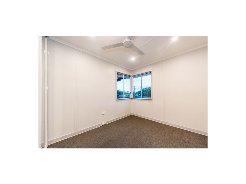 33 Burgess Street, North Mackay QLD 4740