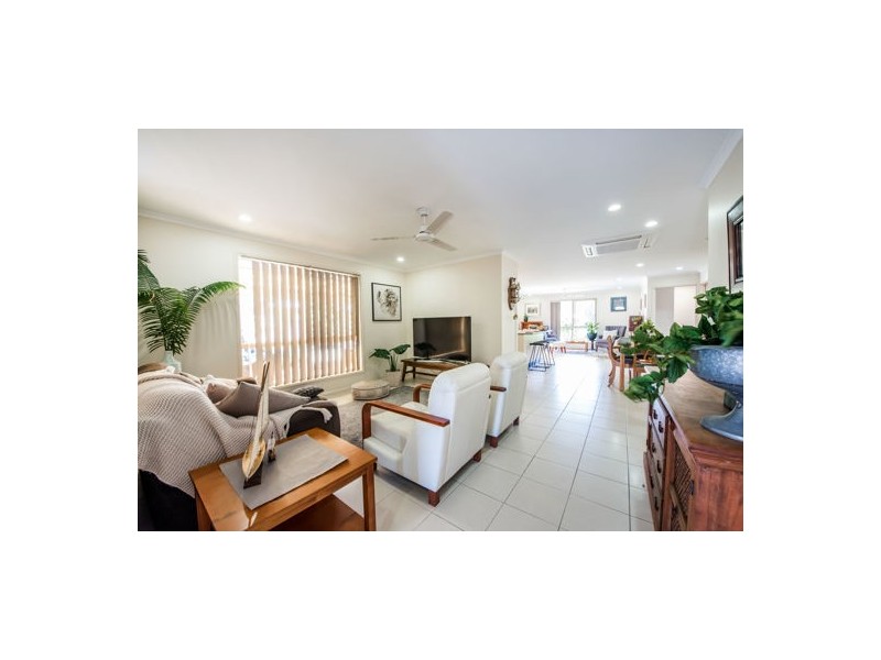22 Helmsman Drive, Bucasia QLD 4750