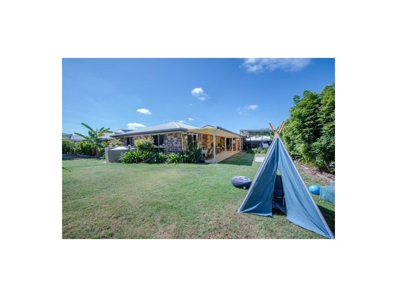 22 Helmsman Drive, Bucasia QLD 4750