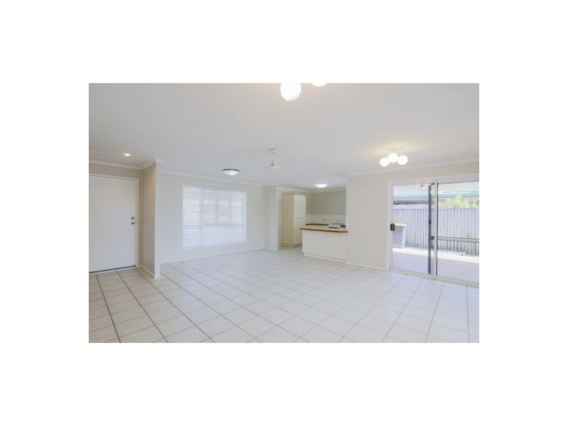 100 Broomdykes Drive, Beaconsfield QLD 4740