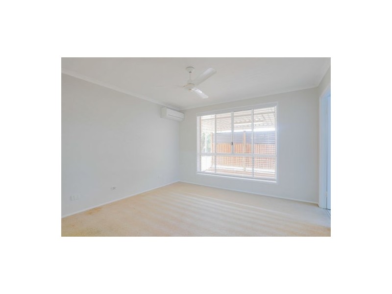 100 Broomdykes Drive, Beaconsfield QLD 4740