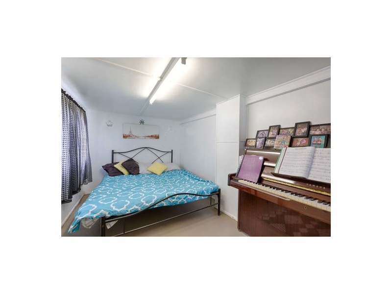 8 Harvison Street, East Mackay QLD 4740