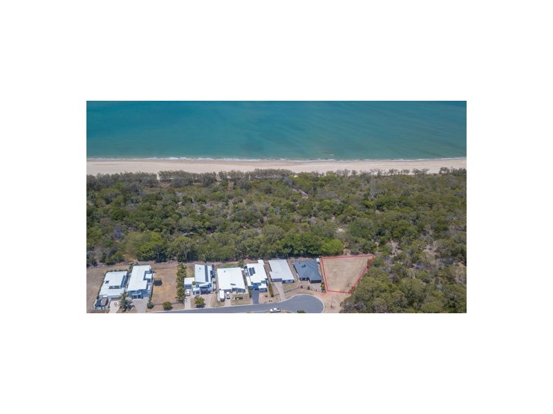67 Corella Way, Blacks Beach QLD 4740