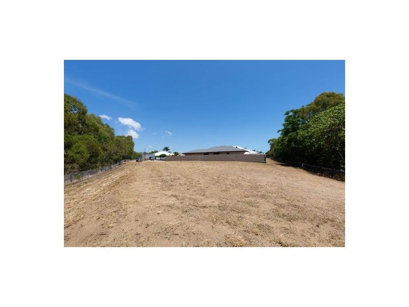 67 Corella Way, Blacks Beach QLD 4740