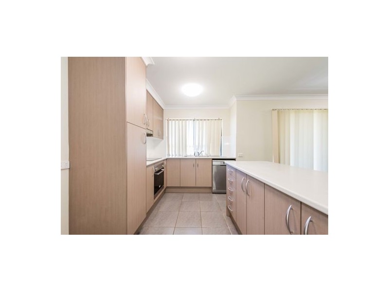 4 Highcrest Court, Bucasia QLD 4750