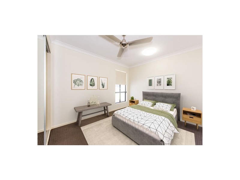 4 Highcrest Court, Bucasia QLD 4750