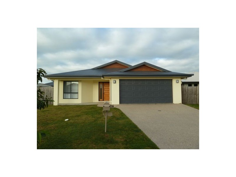20 Firefly Crescent, Ooralea QLD 4740