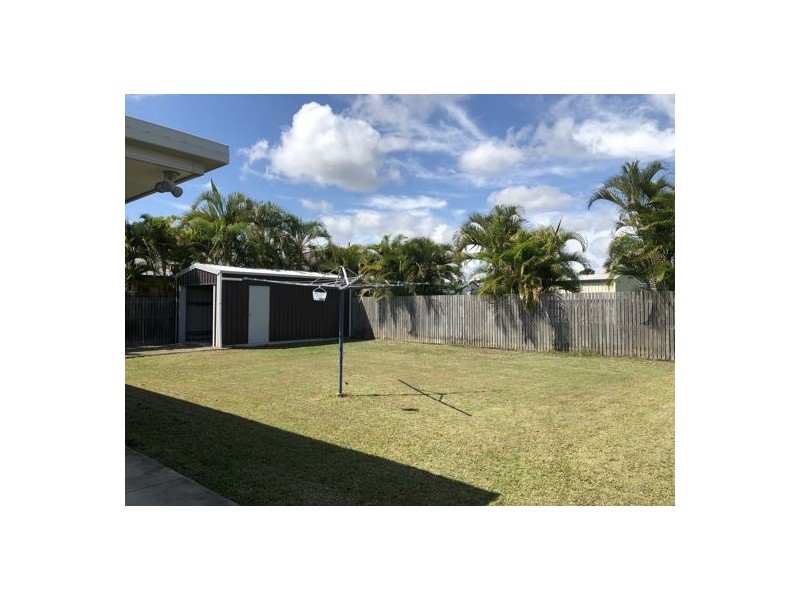 73 Busuttin Drive, Eimeo QLD 4740