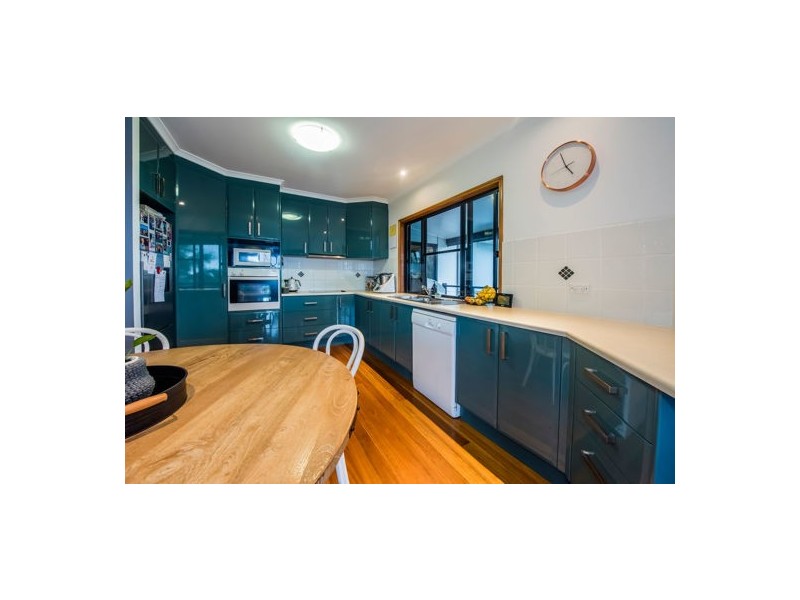 5 Palmview Court, Rural View QLD 4740