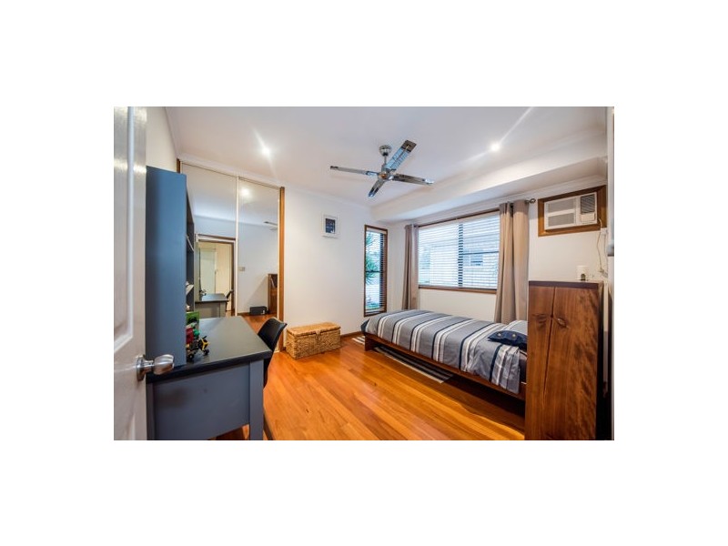 5 Palmview Court, Rural View QLD 4740