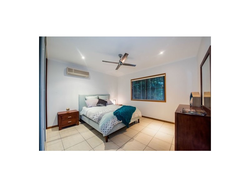 5 Palmview Court, Rural View QLD 4740