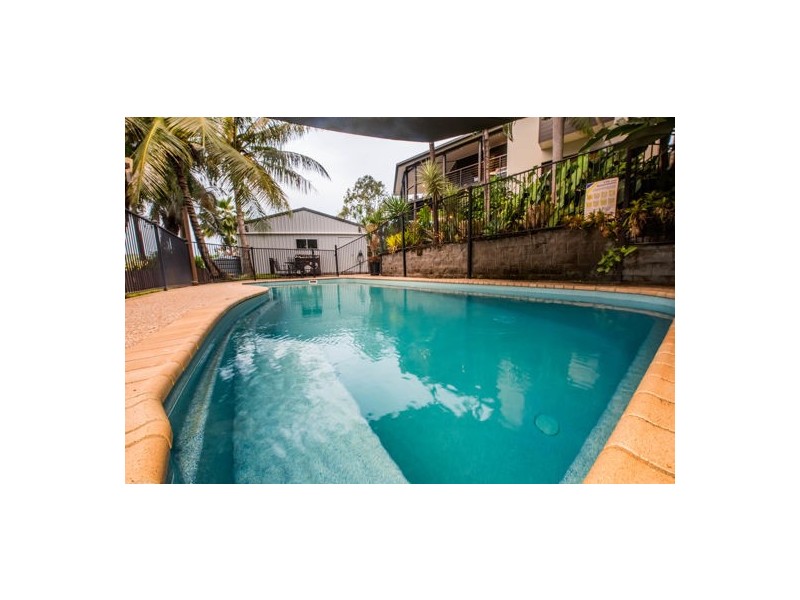 5 Palmview Court, Rural View QLD 4740