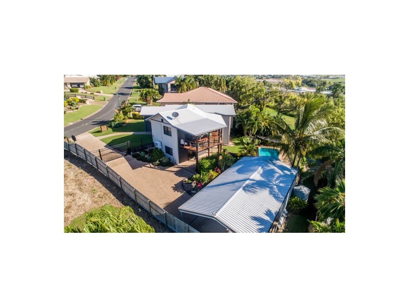 5 Palmview Court, Rural View QLD 4740