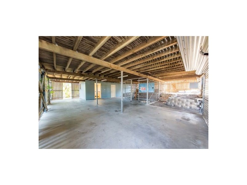 5 Murray Close, Rural View QLD 4740