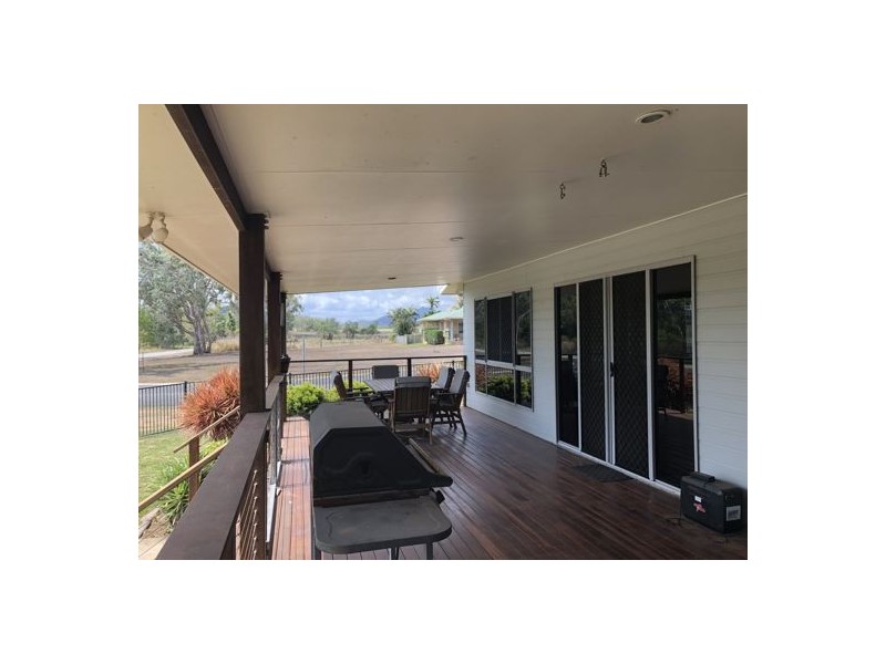2 Springcliffe Drive, Seaforth QLD 4741