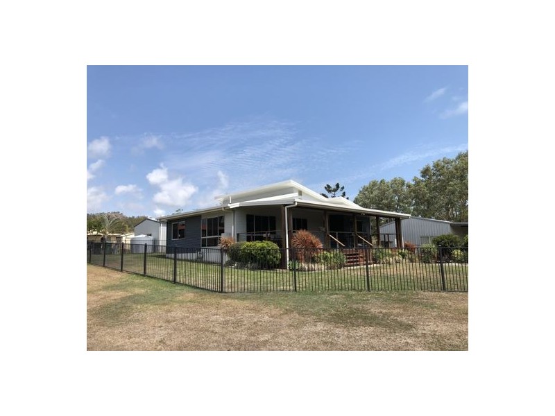 2 Springcliffe Drive, Seaforth QLD 4741