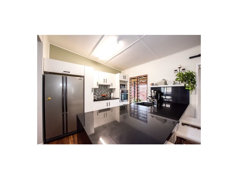 7 McGinn Street, West Mackay QLD 4740