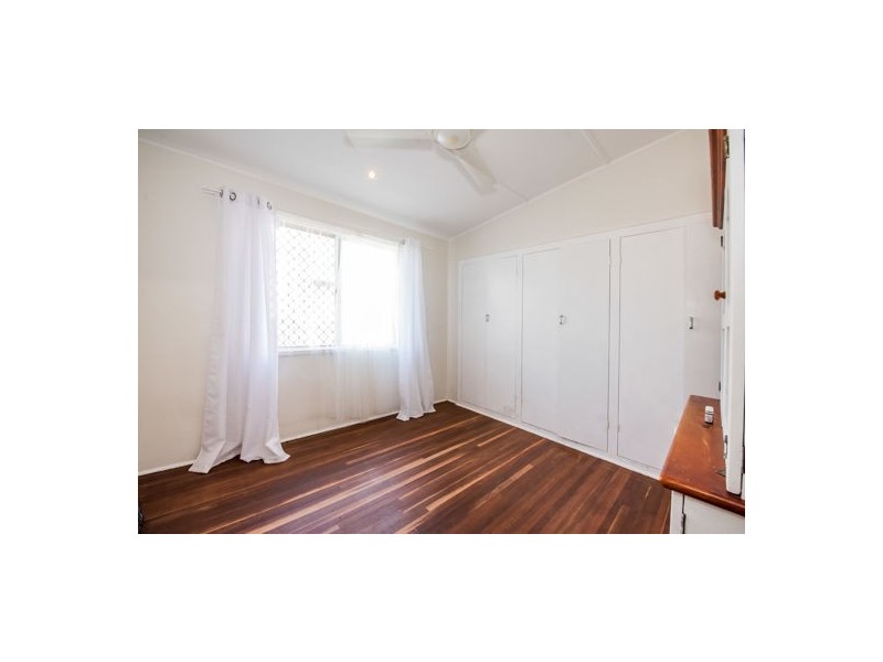 7 McGinn Street, West Mackay QLD 4740