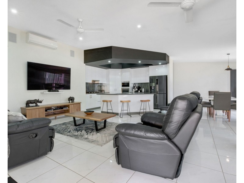 15 Eros Court, Ooralea QLD 4740
