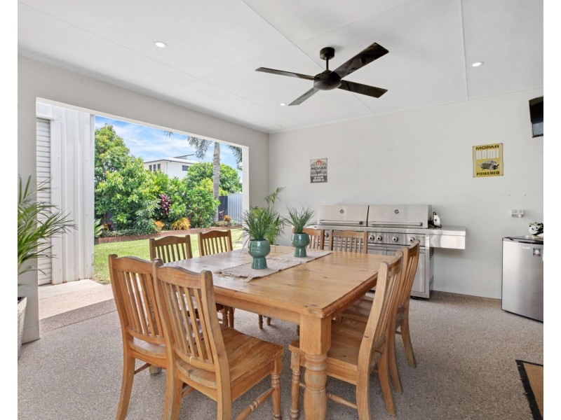 15 Eros Court, Ooralea QLD 4740