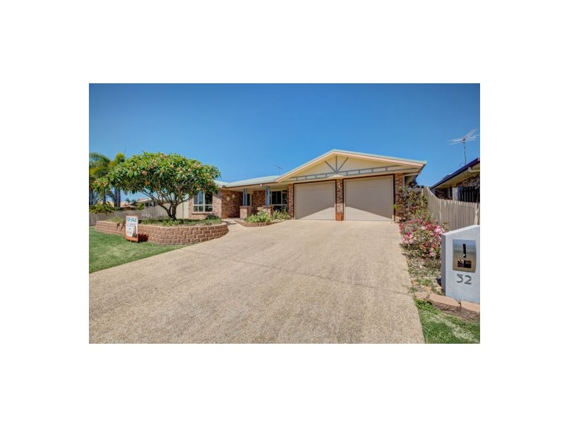 32 Ben Nevis Street, Beaconsfield QLD 4740