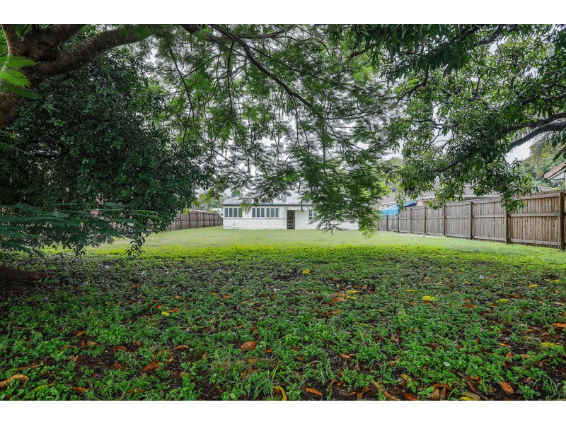 383 Bridge Road, West Mackay QLD 4740