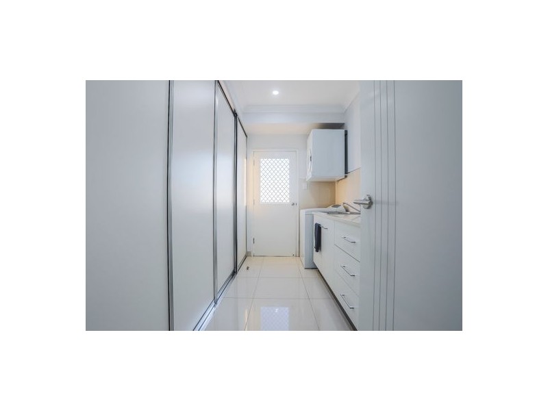 8 Emma Drive, Richmond QLD 4740