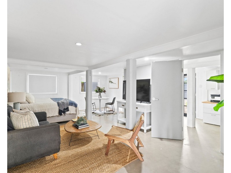 4 School Street, North Mackay QLD 4740