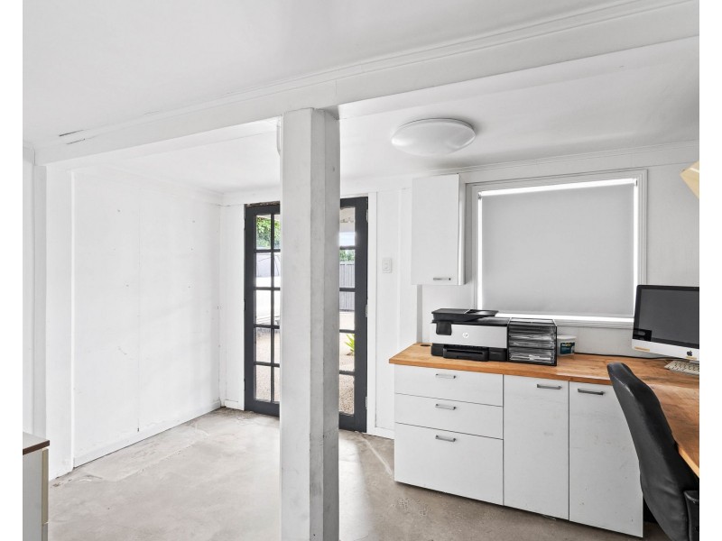 4 School Street, North Mackay QLD 4740